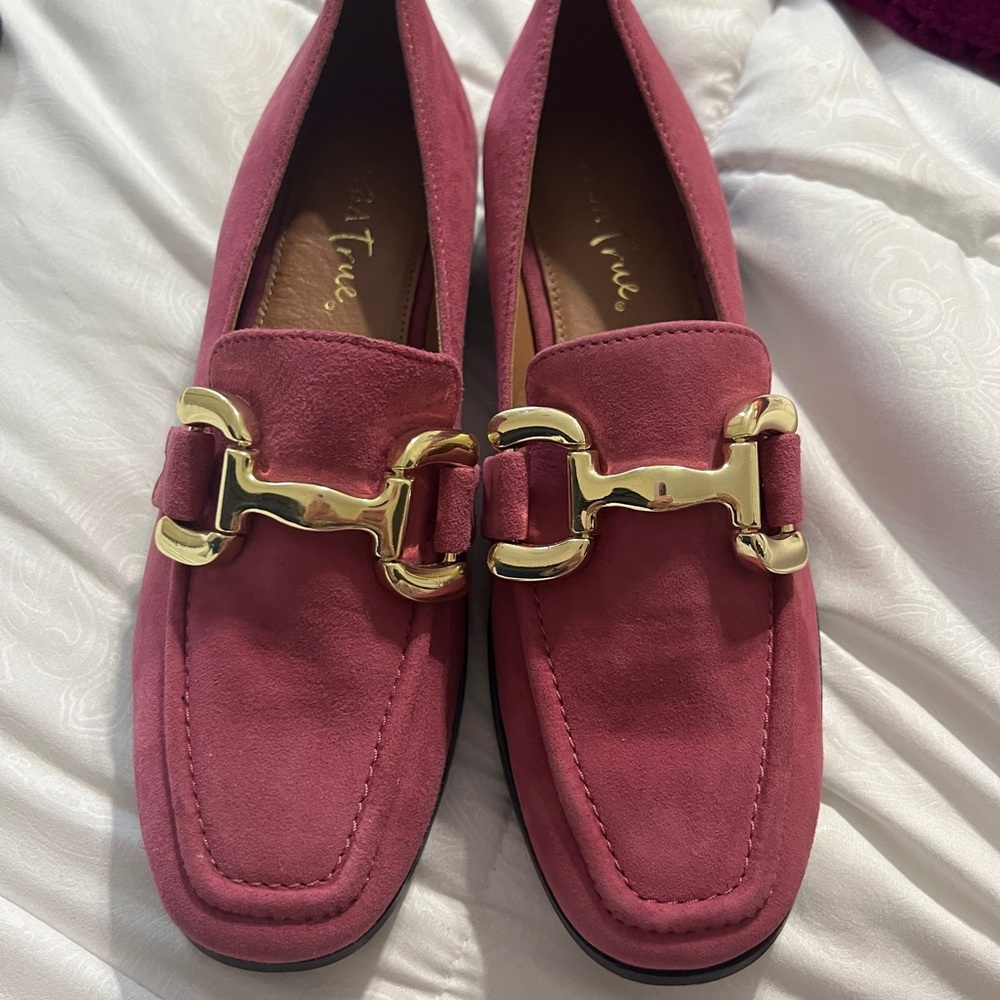 Women’s Pink Suede Slip-On Loafers with Gold Accent - Picture 13 of 13